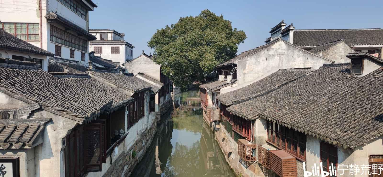 育婴师上夜班吗游戏画面